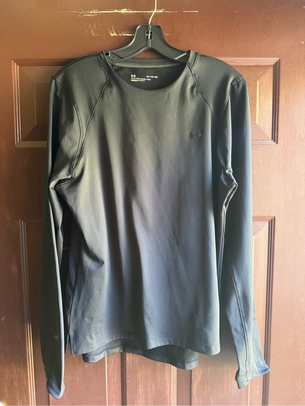 Under Armour Black Long Sleeve Shirt Size XL